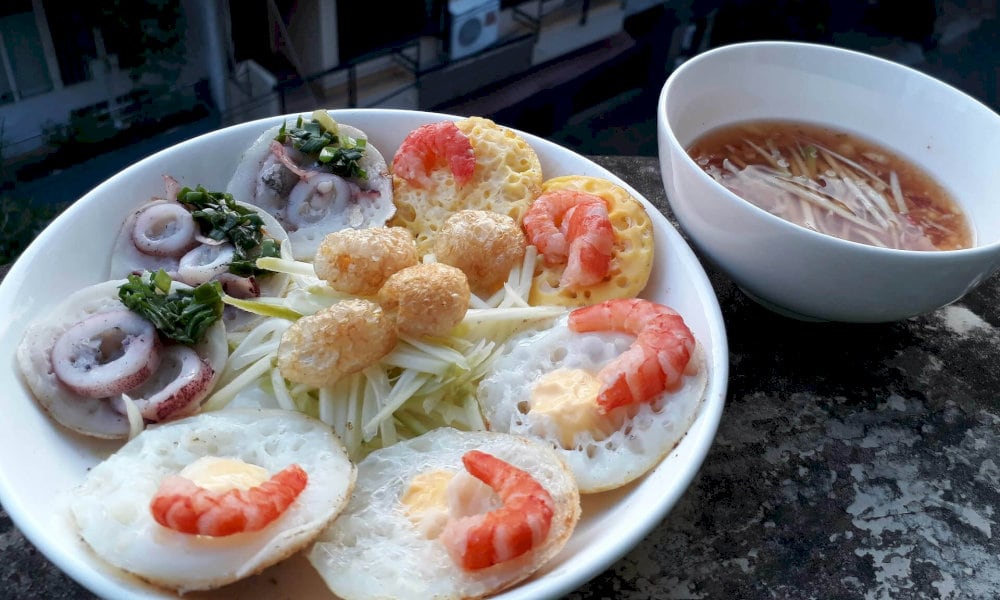 Bánh căn nha Trang